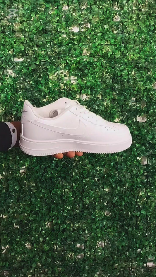 Nike Air Force 1 White